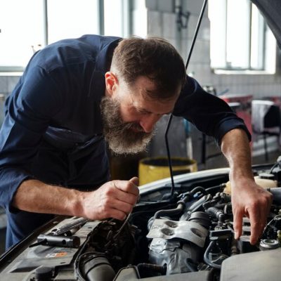 Onde encontrar um distribuidor de juntas automotivas em São Paulo com entrega rápida?
